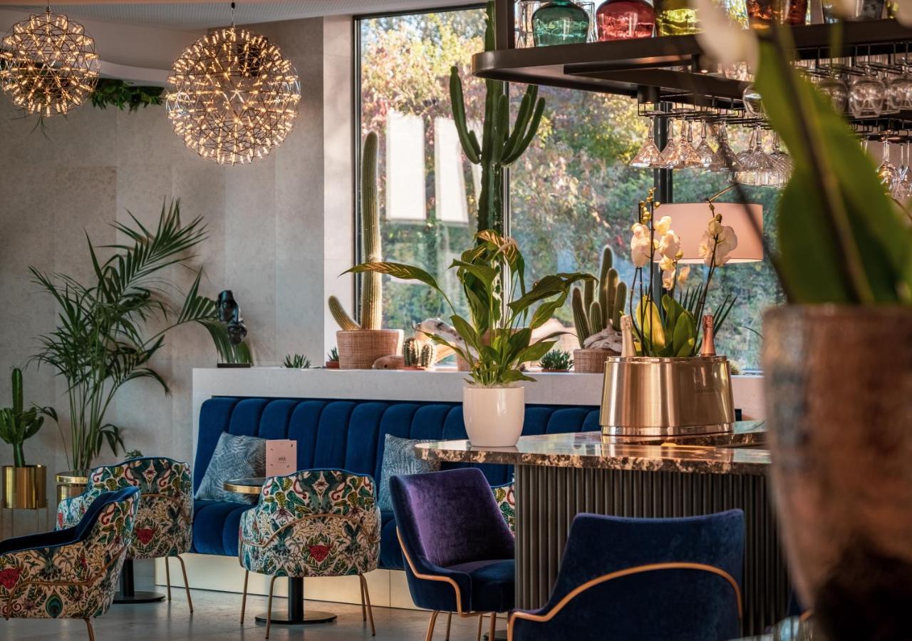 Golden Tulip Lyon Ouest Techlid Hotel & Spa Limonest Dış mekan fotoğraf