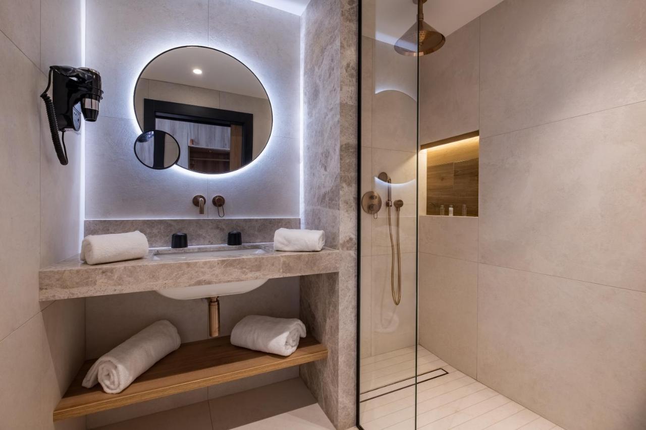 Golden Tulip Lyon Ouest Techlid Hotel & Spa Limonest Oda fotoğraf